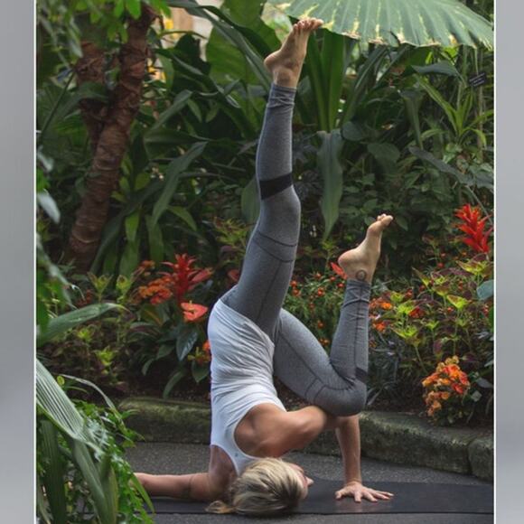 Lululemon Motivate Leggings Heather Speckled Black Gray Ankle Length Size 6 - Picture 5 of 12